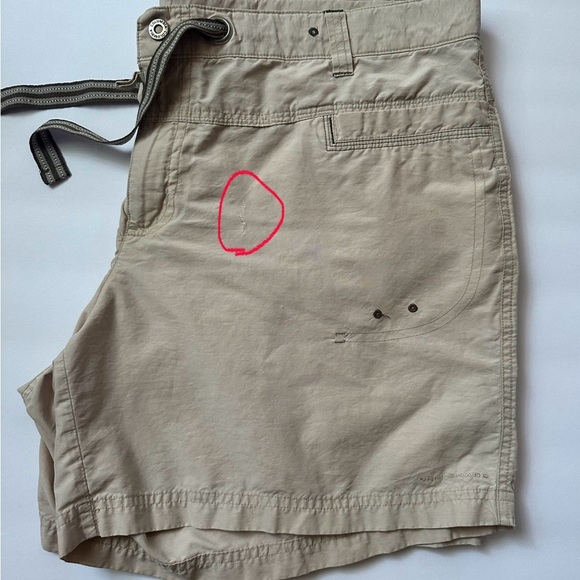 Columbia Women's Omni-Shade Khaki Shorts - XL - Picture 15 of 16